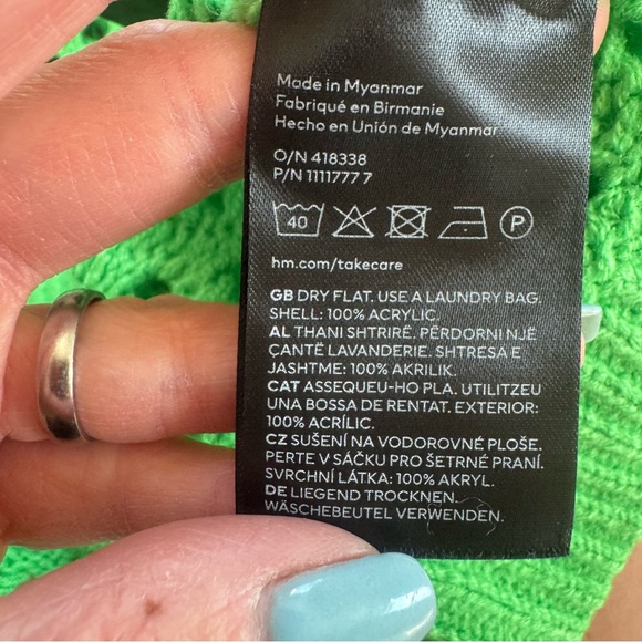 DIVIDED H&M Lime Green Soft Open Knit Crochet Crop Sweater Wide Sleeve S NEW - Picture 9 of 11